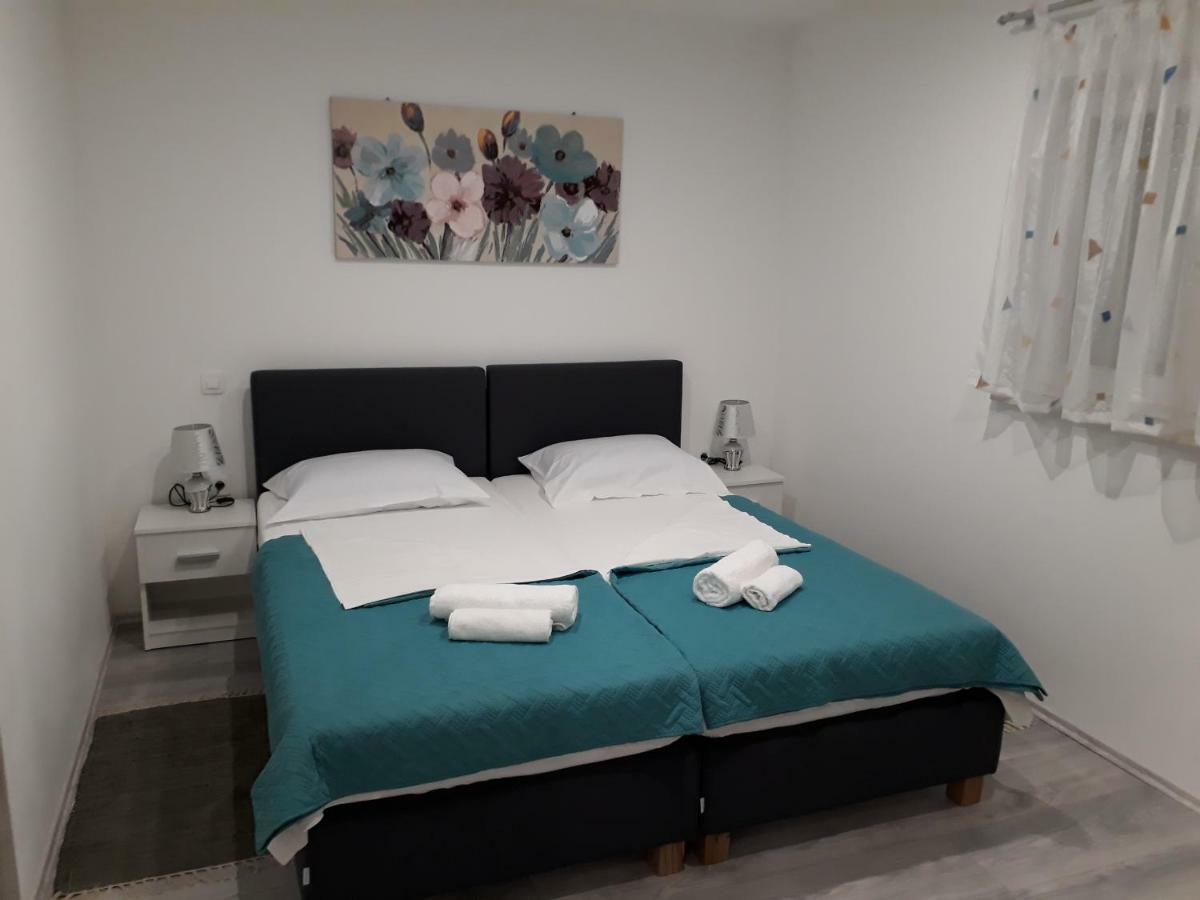 Apartments Roko Kostrena Ngoại thất bức ảnh